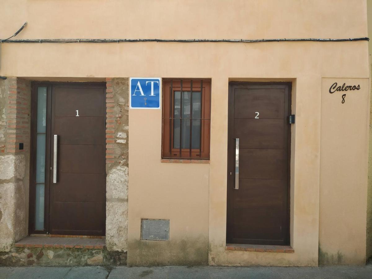 Caleros 8 Estudio - Apartamentos De La Parte Antigua De Касерес Экстерьер фото